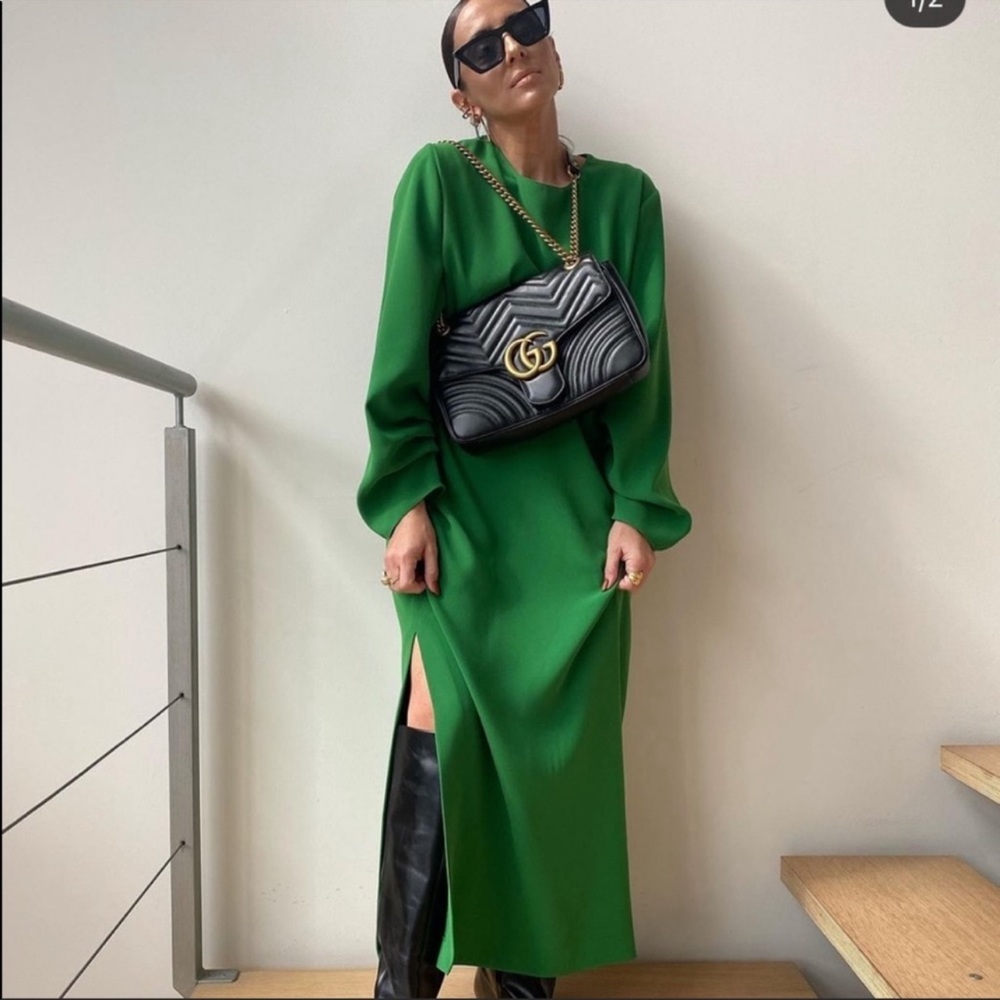 ❗️Last❗️Zara Green Mi Ruched & Slit Midi Dress